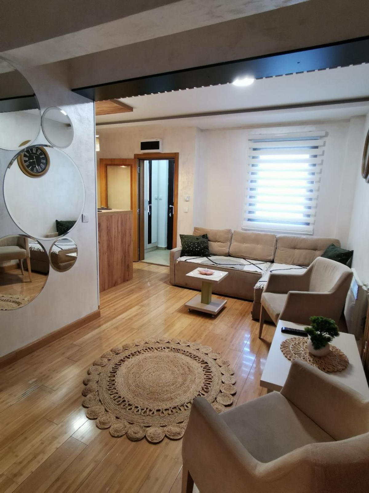 Apartman Adrijan 兹拉蒂博尔 外观 照片